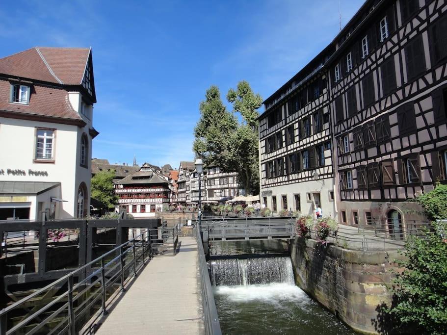 La Chambre Aux Hirondelles Ittenheim Bagian luar foto